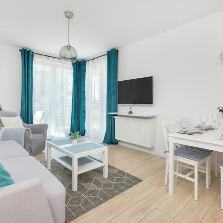 Jasny & Przestronny Apartament Z Balkonem I Parkingiem By Rent Like Home 그디니아 외부 사진