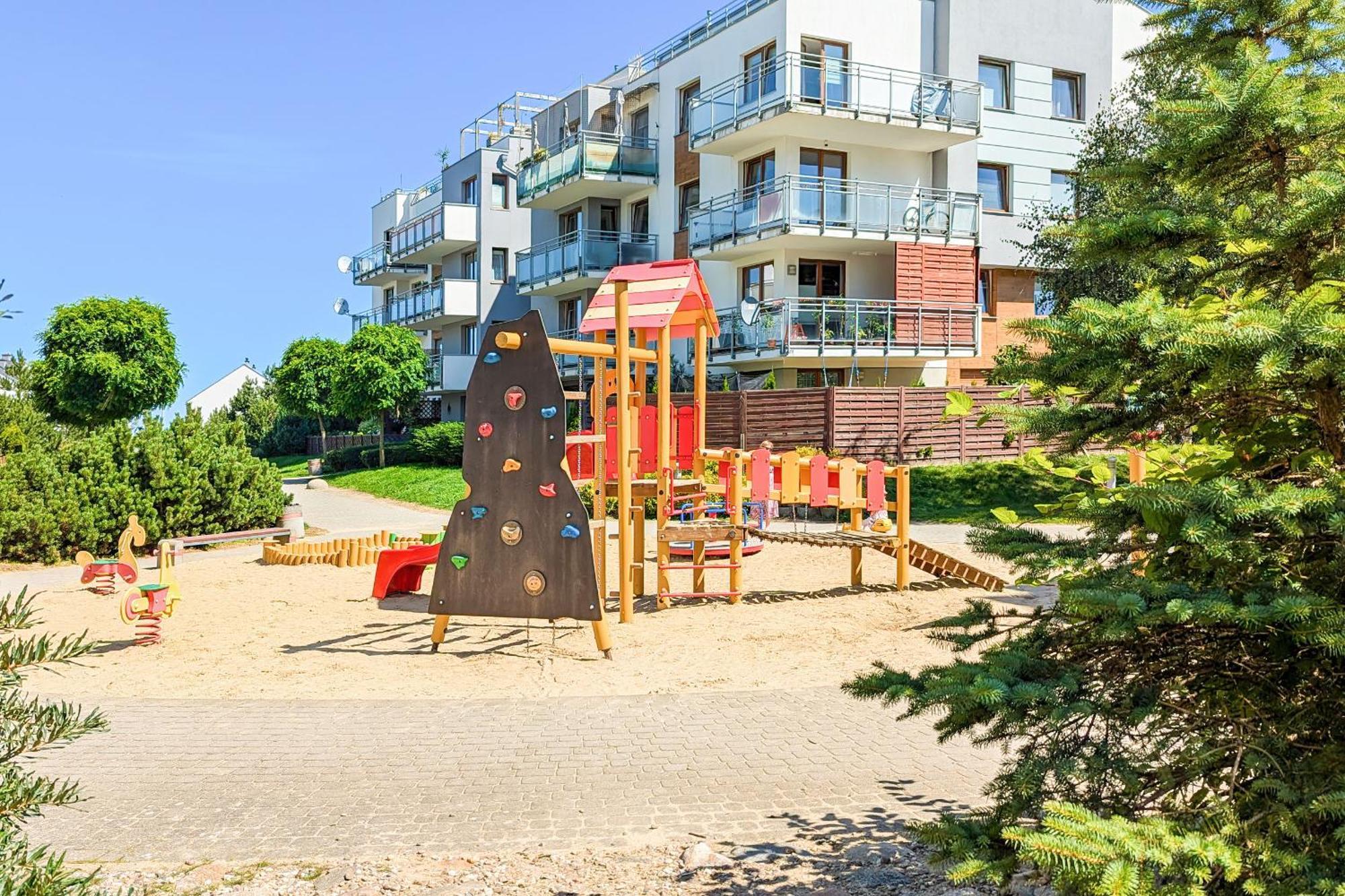 Jasny & Przestronny Apartament Z Balkonem I Parkingiem By Rent Like Home 그디니아 외부 사진